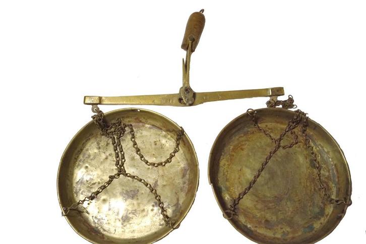 Antieke koperen opknopings balansschaal, Antiek en Kunst, Antiek | Brons en Koper, Koper, Ophalen of Verzenden