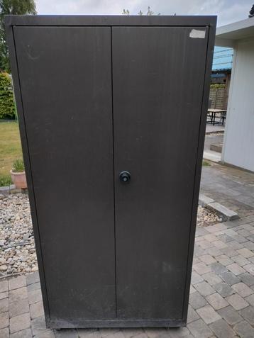 Metalen kast, Huis en Inrichting, Kasten | Roldeurkasten en Archiefkasten, Ophalen, Gebruikt, Meerdere deuren, 50 tot 100 cm