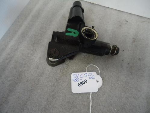 SV650 1998 - 2002 Suzuki Rempomp D1-21293, Motoren, Onderdelen | Suzuki