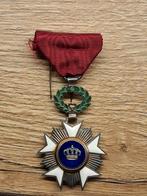 Medaille : ridder in de kroonorde, Postzegels en Munten, Penningen en Medailles, Verzenden