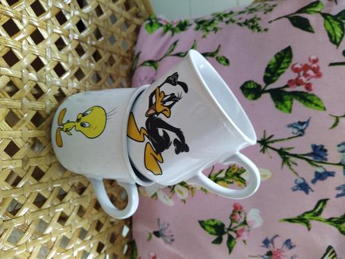 2 vintage kopjes Looney Tunes Tweety en Daffy Duck, Verzamelen, Stripfiguren, Zo goed als nieuw, Gebruiksvoorwerp, Looney Tunes