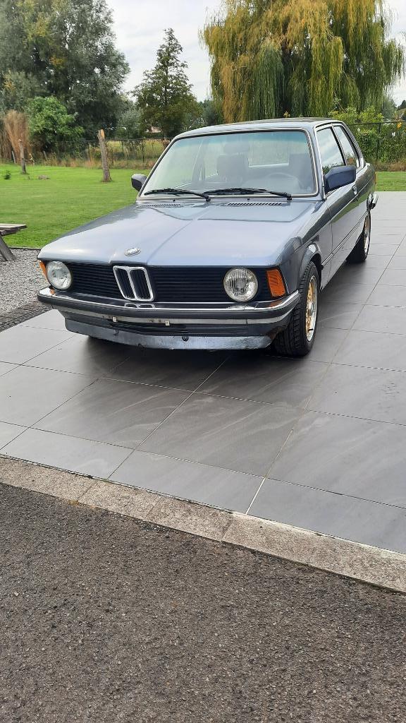 oldtimer, Auto's, Oldtimers, Particulier, BMW, Benzine, Berline, 2 deurs, Handgeschakeld, Blauw, Blauw, Stof, Achterwielaandrijving