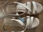 Nieuwe sandalen Marco Tozzi maat 41, Neuf, Enlèvement ou Envoi, Beige, Marco Tozzi