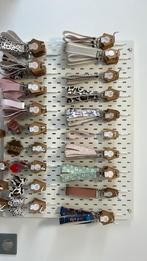 114 zelfgemaakte sleutelhangers, Verzamelen, Ophalen, Nieuw