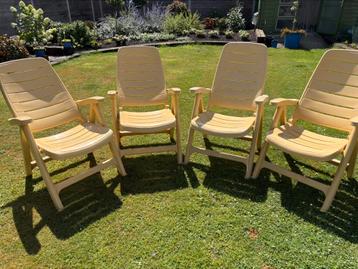 4 Verstelbare Tuinstoelen van Bolero – Stevig & Comfortabel beschikbaar voor biedingen