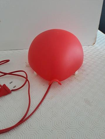 Mooi sfeerlamp voor kinderkamer volledig in het rood, Huis en Inrichting, Ophalen, Zo goed als nieuw