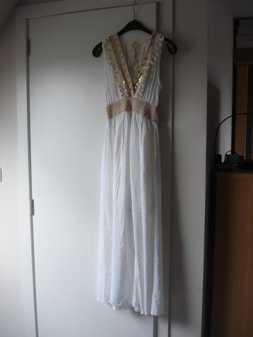 Lang zomerkleed, dames. mt S beschikbaar voor biedingen