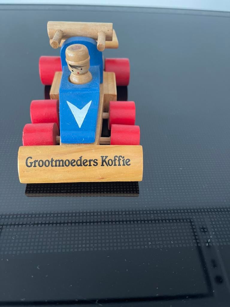 Houten race auto , Grootmoeders Koffie, Enfants & Bébés, Jouets | Autre, Comme neuf, Enlèvement ou Envoi