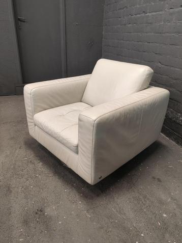 Chaise longue rotative Natuzzi