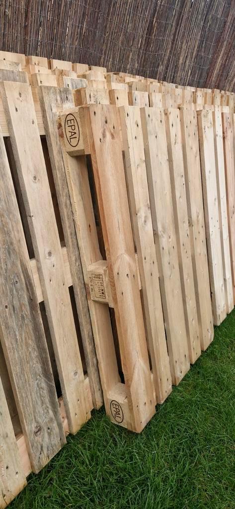 Nieuwstaat europaletten, pallet voor bedbodem/lounge. 8€, Doe-het-zelf en Bouw, Hout en Planken, Zo goed als nieuw, Pallet, Ophalen
