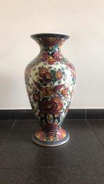 Vase polychrome de Delft peint à la main, Antiquités & Art, Enlèvement ou Envoi