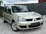 Renault Clio 1.2i 16v ( 75Ch )  170.452Km (CT Ok + Car-pass), Voorwielaandrijving, Stof, Bedrijf, Stadsauto