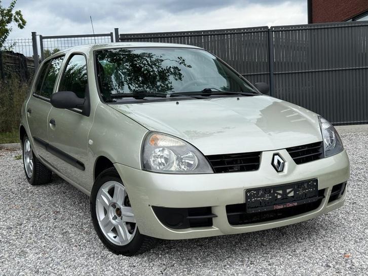 Renault Clio 1.2i 16v ( 75Ch )  170.452Km (CT Ok + Car-pass), Auto's, Renault, Bedrijf, Te koop, Clio, ABS, Airbags, Airconditioning