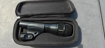Shure Nexadyne 8/S met staander beschikbaar voor biedingen