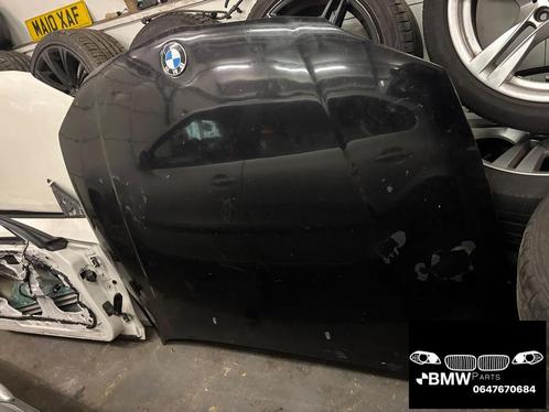 Motorkap Bmw 1-Serie E81 E82 E87 E88 moet gespoten worden, Auto-onderdelen, Carrosserie, Motorkap, BMW, Voor, Gebruikt, Herkomst onderdeel bekend