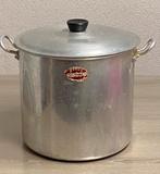 Grote aluminium steelpan, 17L: prijs: 15€, Huis en Inrichting, Keuken | Potten en Pannen, Ophalen of Verzenden, Gebruikt, Aluminium