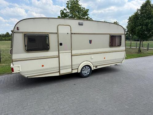 Tabbert Comtesse 490 met nieuwe voortent, Caravans en Kamperen, Caravans, Particulier, tot en met 4, Rondzit, Tabbert, 2 aparte bedden