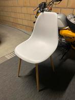 Scandinavische witte stoelen 6paar, Wit, Scandinavisch, Zo goed als nieuw, Vijf, Zes of meer stoelen