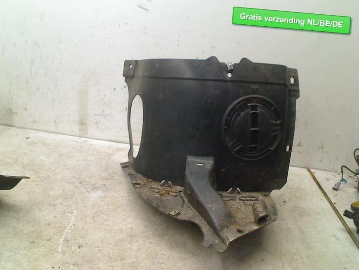 BINNENSPATSCHERM LINKS VOOR Golf VII Variant (AUVV), Auto-onderdelen, Carrosserie, Spatbord, Volkswagen, Voor, Links, Gebruikt