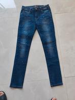 Joli jeans skinny avec étoiles en Strass. Très girly. T. M, Vêtements | Femmes, Jeans, Ana & Lucy, Enlèvement ou Envoi, Comme neuf