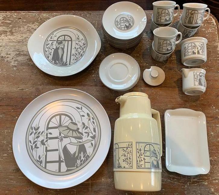 Kronester Bavaria & Douwe Egberts Vintage Serviesset, Antiek en Kunst, Antiek | Servies compleet, Ophalen