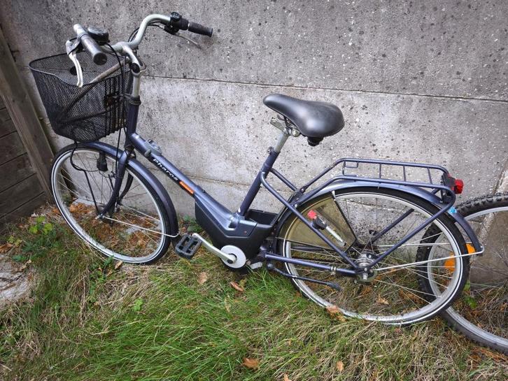 Lot van 3 oude fietsen, Fietsen en Brommers, Fietsen | Dames | Damesfietsen, Gebruikt, Overige merken, Ophalen