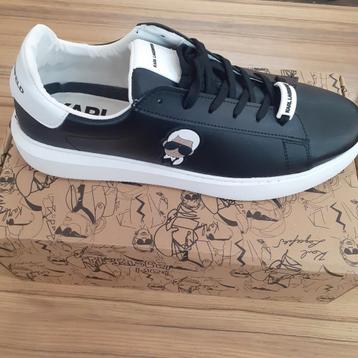 KARL LAGERFELD schoenen  beschikbaar voor biedingen