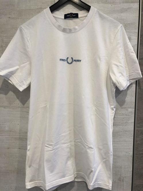 T-shirt Fred Perry (small), Kleding | Heren, T-shirts, Zo goed als nieuw, Ophalen