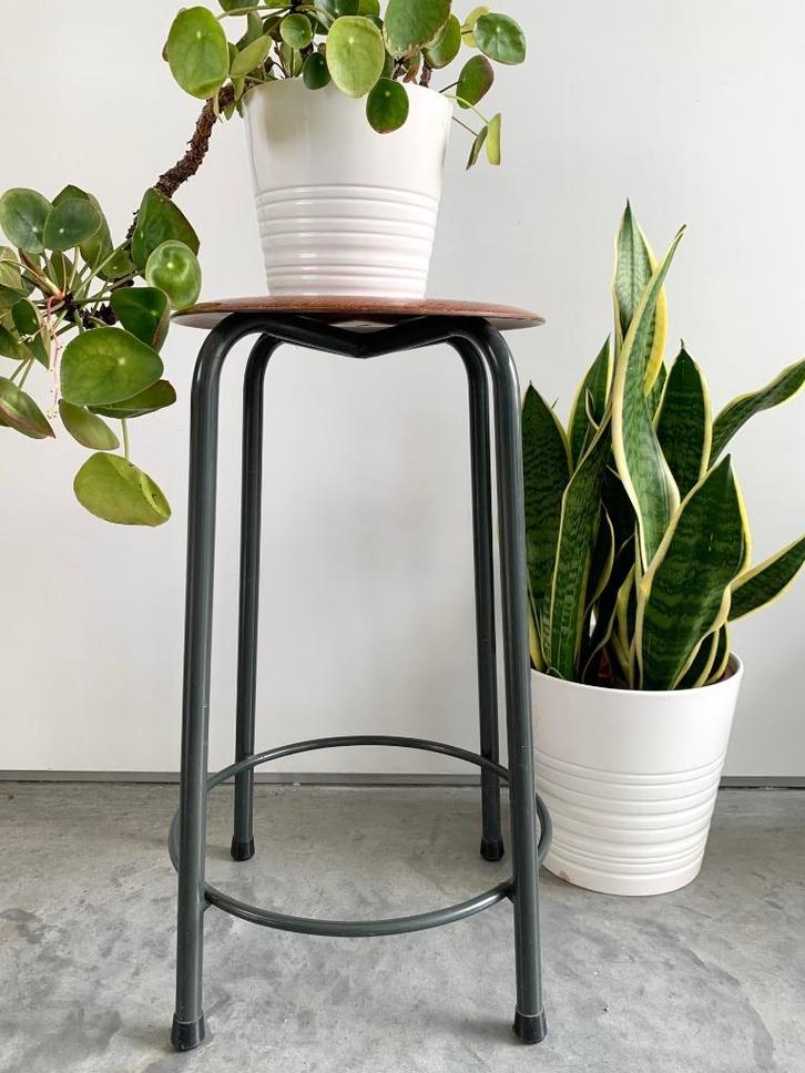 VINTAGE kruk – ‘70, Huis en Inrichting, Barkrukken, Gebruikt, 30 tot 60 cm, 1 kruk, Ophalen