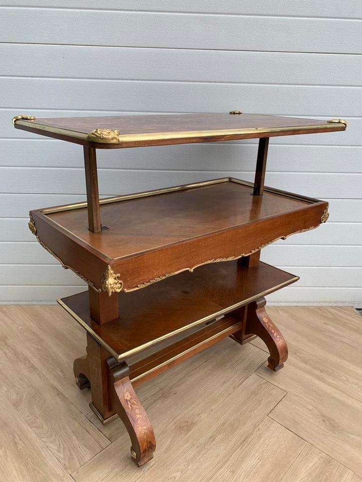 Elegante 19e eeuwse etagère/ bijzettafel met marquetry, Antiek en Kunst, Antiek | Meubels | Tafels, Ophalen