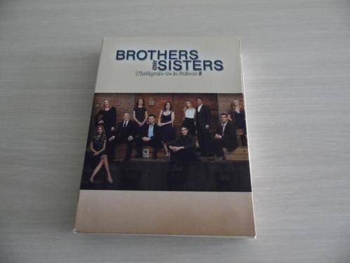 BROTHERS AND SISTERS       SAISON 2, CD & DVD, DVD | TV & Séries télévisées, Comme neuf, Drame, Coffret, Tous les âges, Enlèvement ou Envoi