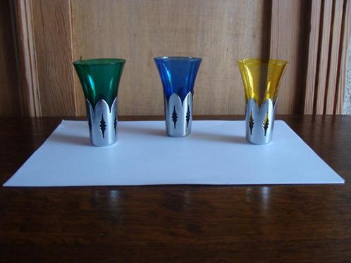 3 verres cristal, avec socle poinçonné argent, vintage, neuf, Antiquités & Art, Antiquités | Verre & Cristal, Enlèvement ou Envoi