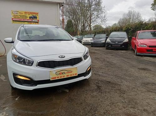 KIA CEED, Autos, Kia, Entreprise, ABS, Régulateur de distance, Airbags, Air conditionné, Alarme, Android Auto, Bluetooth, Ordinateur de bord