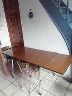 Table de cuisine vintenge en formica annee1970, Maison & Meubles, Tables | Tables à manger, 150 à 200 cm, Cinq personnes ou plus