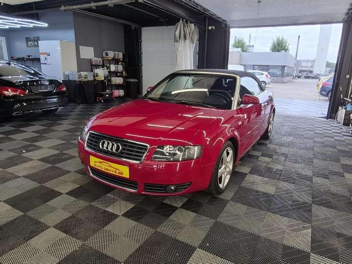 Audi A4 1.8i Cabrio AUTOMATIQUE bj. 2005 138000km, Auto's, Audi, Bedrijf, Te koop, A4, ABS, Airbags, Centrale vergrendeling, Elektrische buitenspiegels