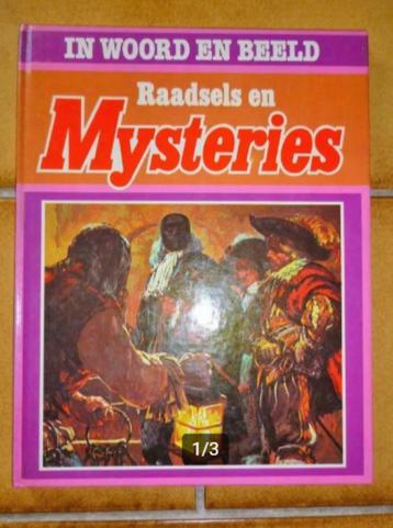 boek : raadsels & mysteries beschikbaar voor biedingen