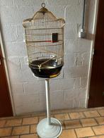 Vogelkooi op staander, Ophalen, Vogelkooi