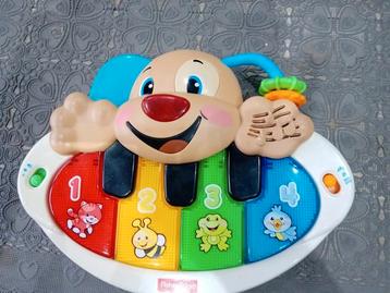 Fisher price piano beschikbaar voor biedingen