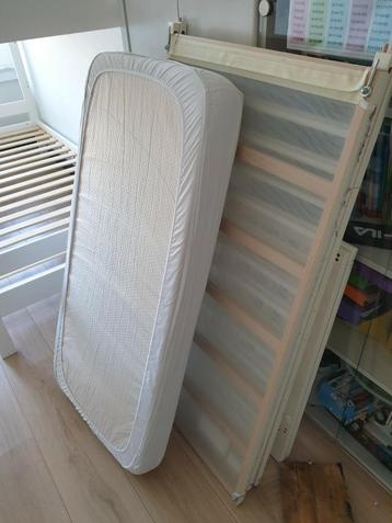 Lit bébé Ike Gulliver, Enlèvement, Utilisé, Matelas