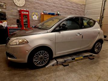 LANCIA YPSILON AUTOMATIC.️BENZINE beschikbaar voor biedingen