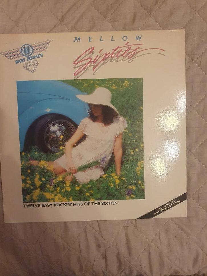 LP - Various – Mellow Sixties - 1985, Cd's en Dvd's, Vinyl | Rock, Zo goed als nieuw, Overige genres, 12 inch, Ophalen of Verzenden