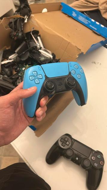 Ps 5 controller beschikbaar voor biedingen