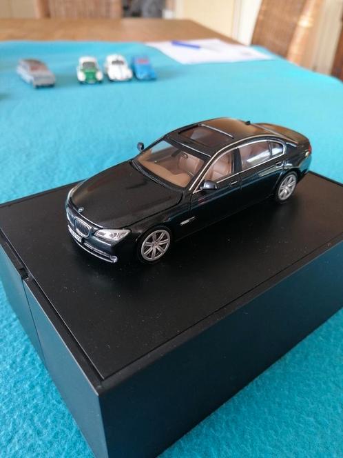 BMW 750 iL, Hobby & Loisirs créatifs, Voitures miniatures | 1:43, Comme neuf, Enlèvement ou Envoi