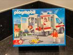 Ziekenwagen 4221, Kinderen en Baby's, Speelgoed | Playmobil, Ophalen, Zo goed als nieuw