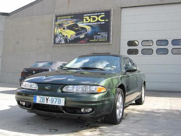 Chevrolet Oldsmobile alero oldsmobile (automatique), Cuir, 6 cylindres, Automatique, Vert