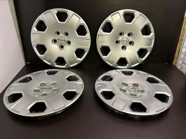 4 wieldoppen Opel Vivaro Astra Zafira Meriva Combo 16", Auto diversen, Wieldoppen, Gebruikt