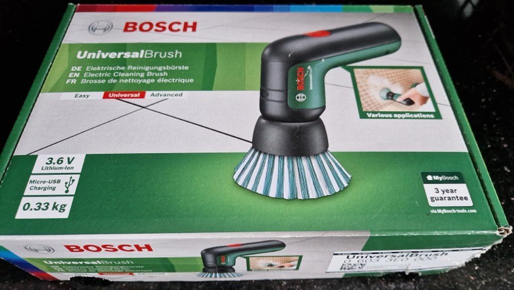 ② Brosse de nettoyage électrique Bosch — Produits de nettoyage