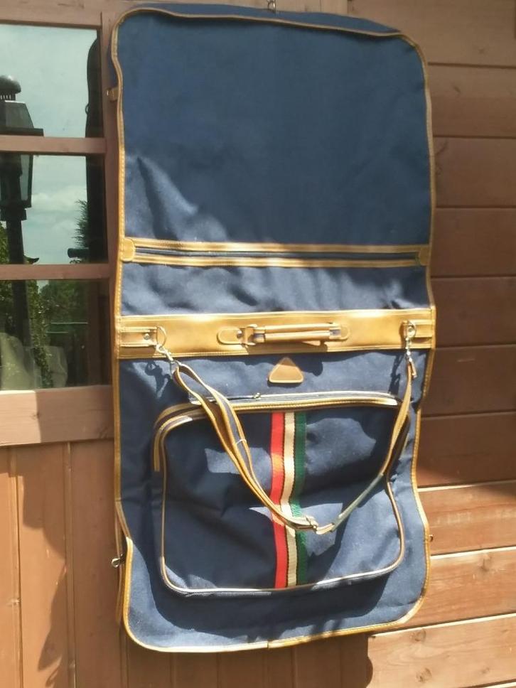 Grand sac à vêtements, Bijoux, Sacs & Beauté, Sacs | Sacs de voyage & Petits Sacs de voyage, Comme neuf, Bleu, Enlèvement