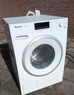 Jonge Miele W1 8 kilo wasmachine met 1600 toeren, Elektronische apparatuur, Wasmachines, Ophalen, Minder dan 85 cm, 8 tot 10 kg
