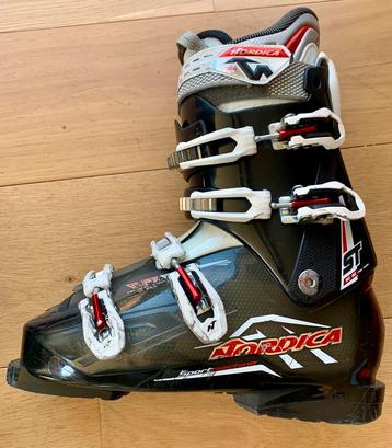 Skibotten Nordica NFS schoenmaat 45 gebruikt beschikbaar voor biedingen